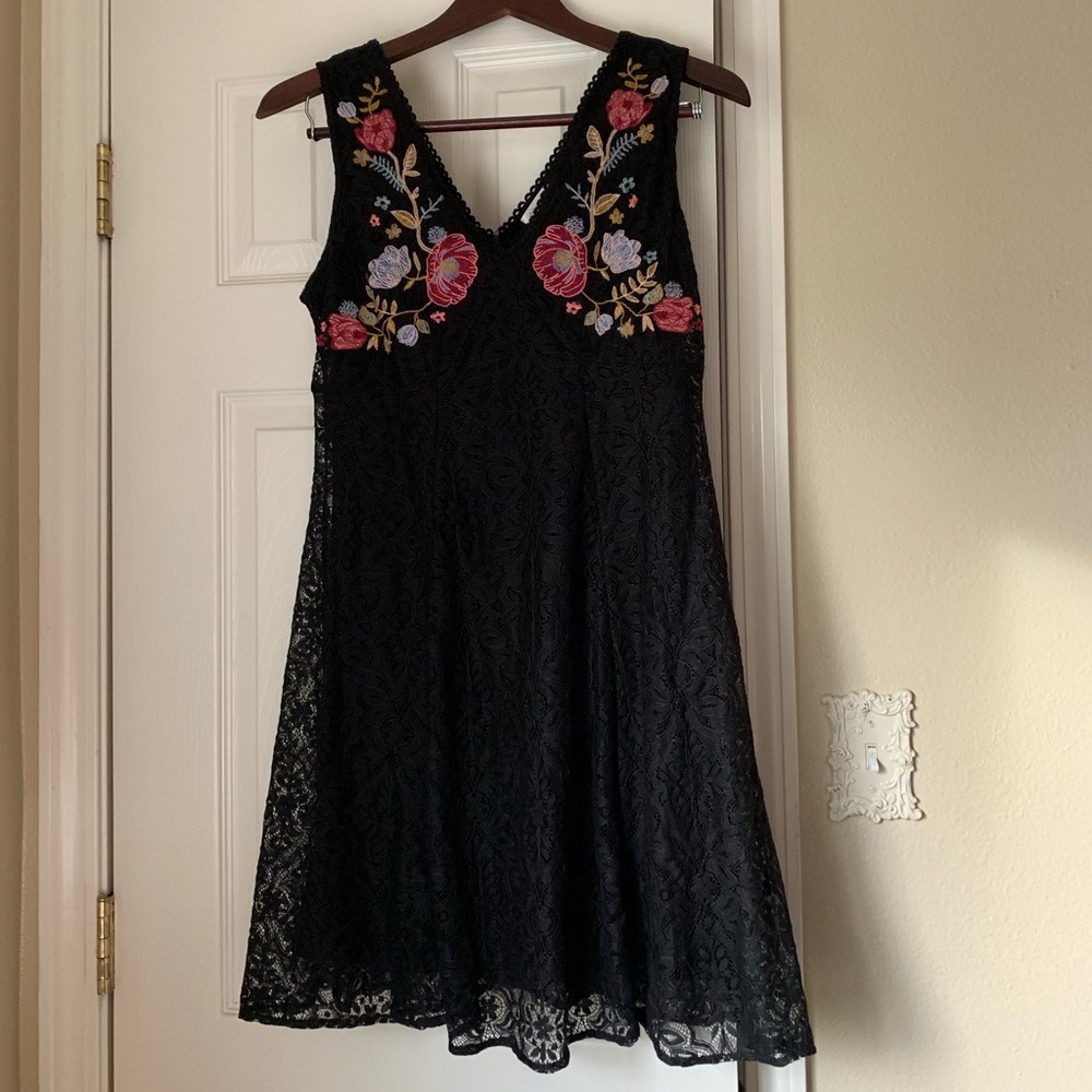 💸Black Lace Dress